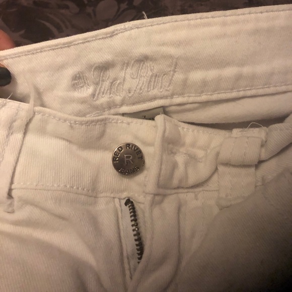 Red Rivet size 7 white jeans - Picture 5 of 5